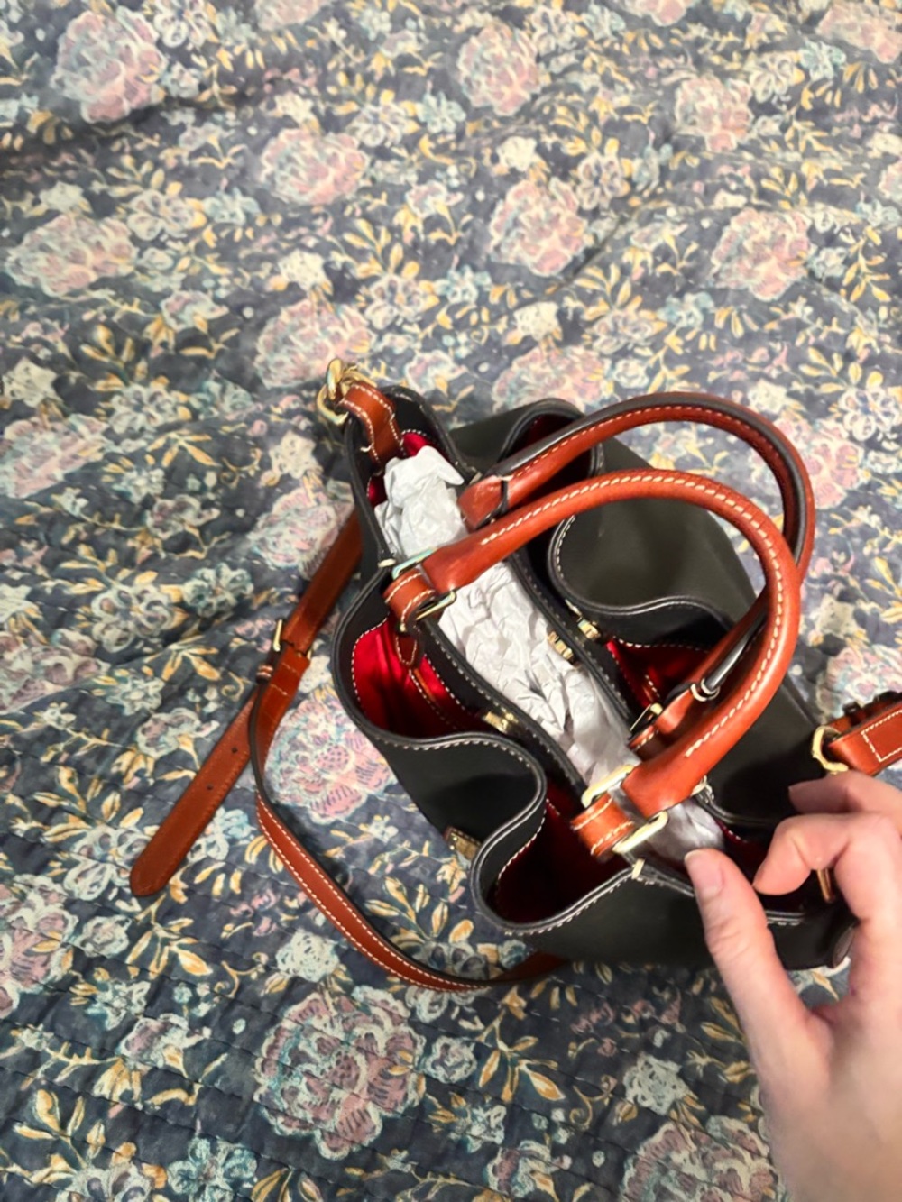 Dooney & Bourke Black Leather Shoulder Bag with Brown Trim - Picture 2 of 5